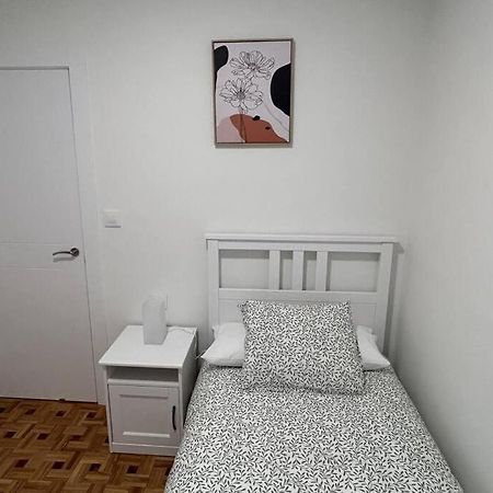 La Posada De Don Pelayo Noreña Kültér fotó